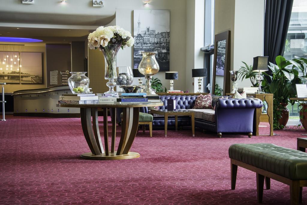 Cork International Hotel Экстерьер фото