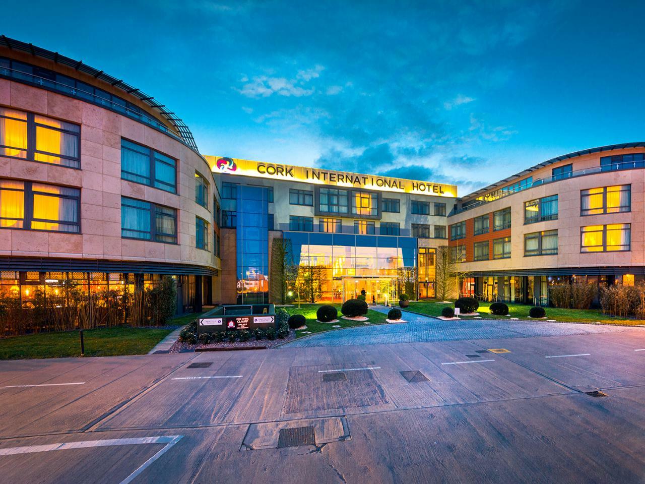 Cork International Hotel Экстерьер фото